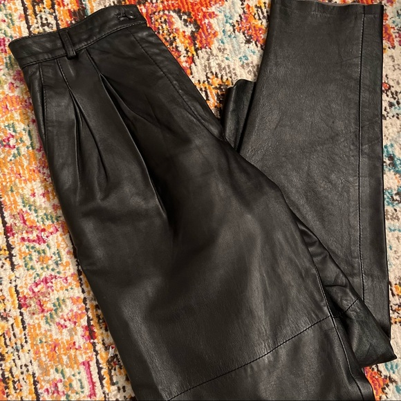 Genuine Leather High waisted Tapered Trousers (Made in Italy) - Picture 4 of 9